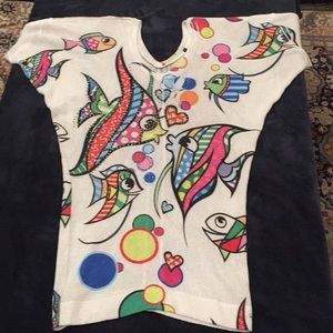 White lightweight stretchy top with bright design